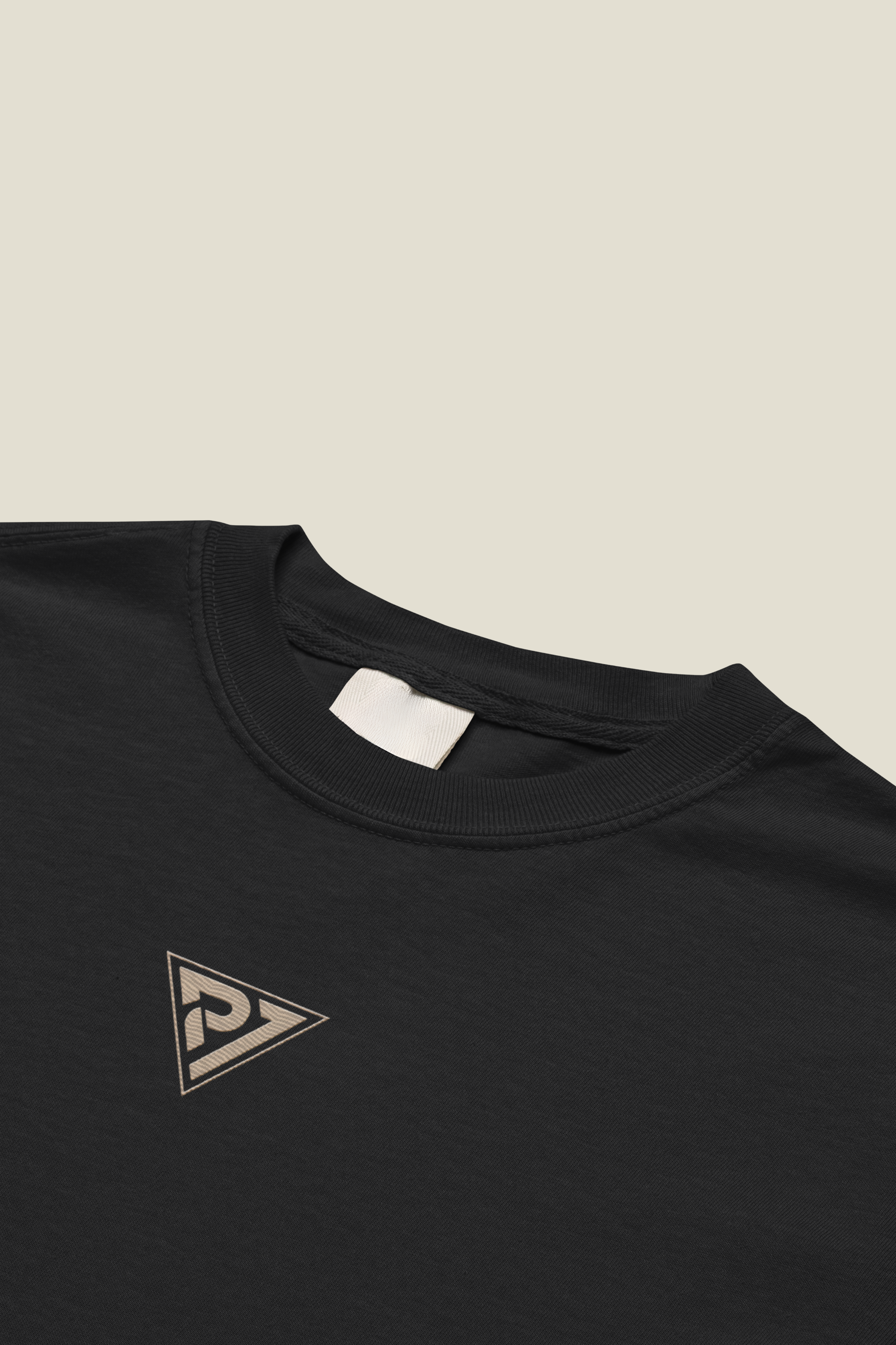 OFF-COURT ESSENTIAL ORIGINAL