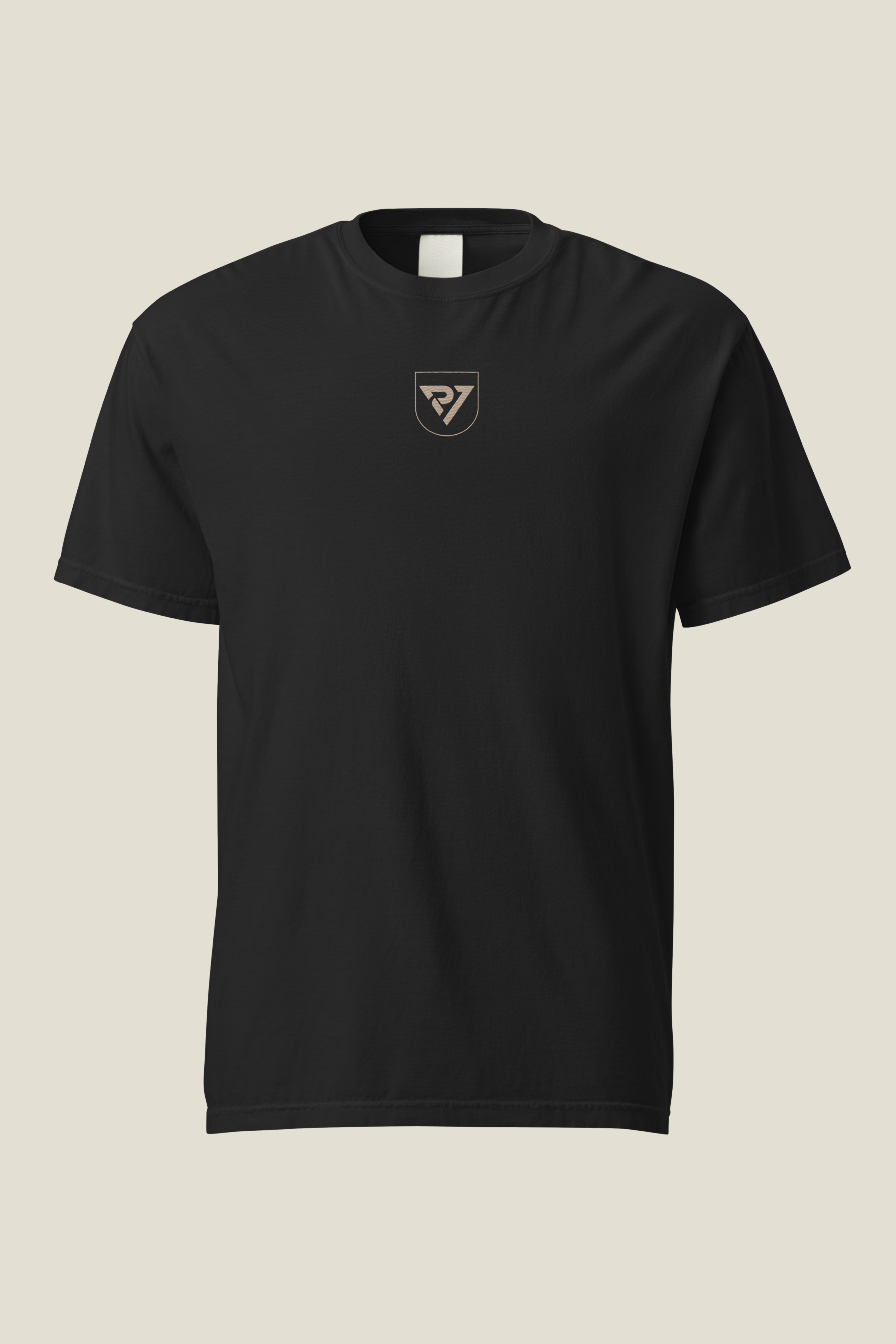 OFF-COURT ESSENTIAL CREST